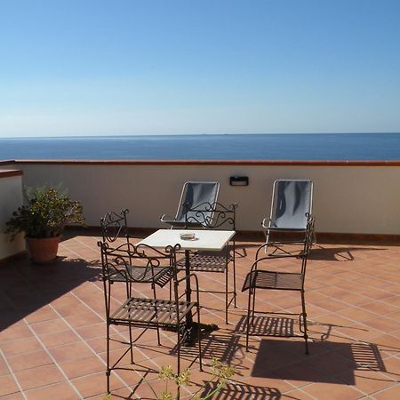 Terrazze Sul Mare Melito Di Porto Salvo Hotel Exterior photo